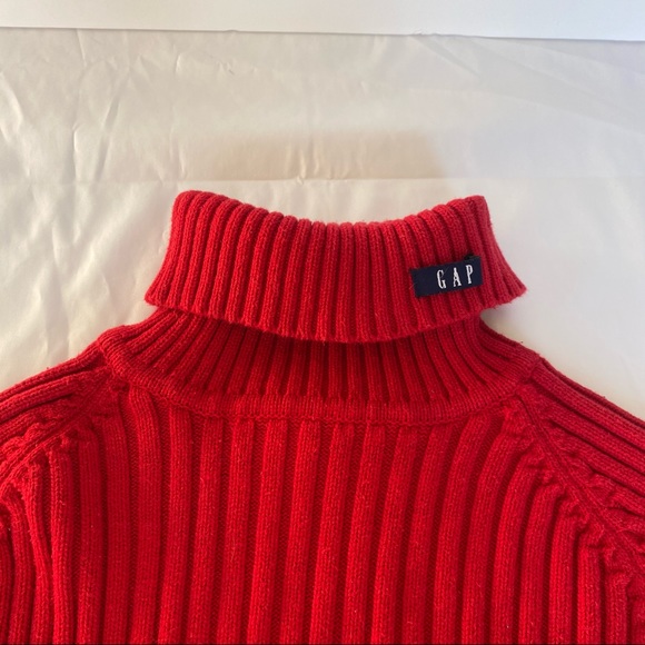 GAP Sweater - Picture 5 of 10